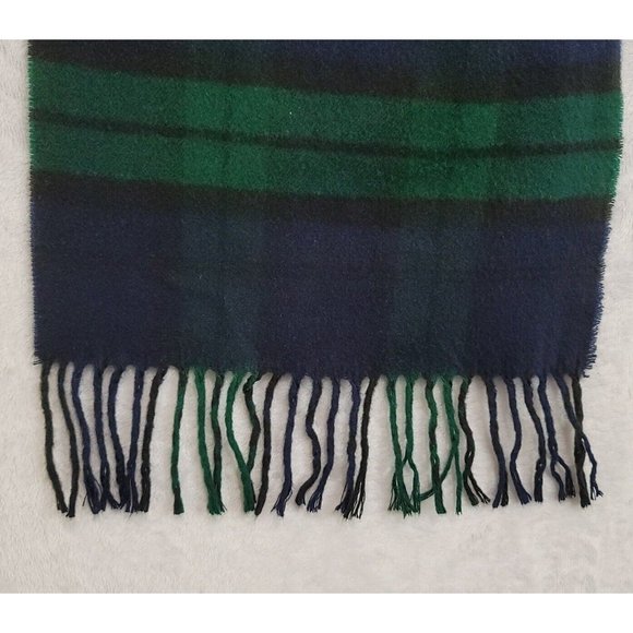 Cashmink Scarf By V. Fraas Super Soft Green Blue Tartan Plaid Scarf W/ Fringe - Picture 5 of 6